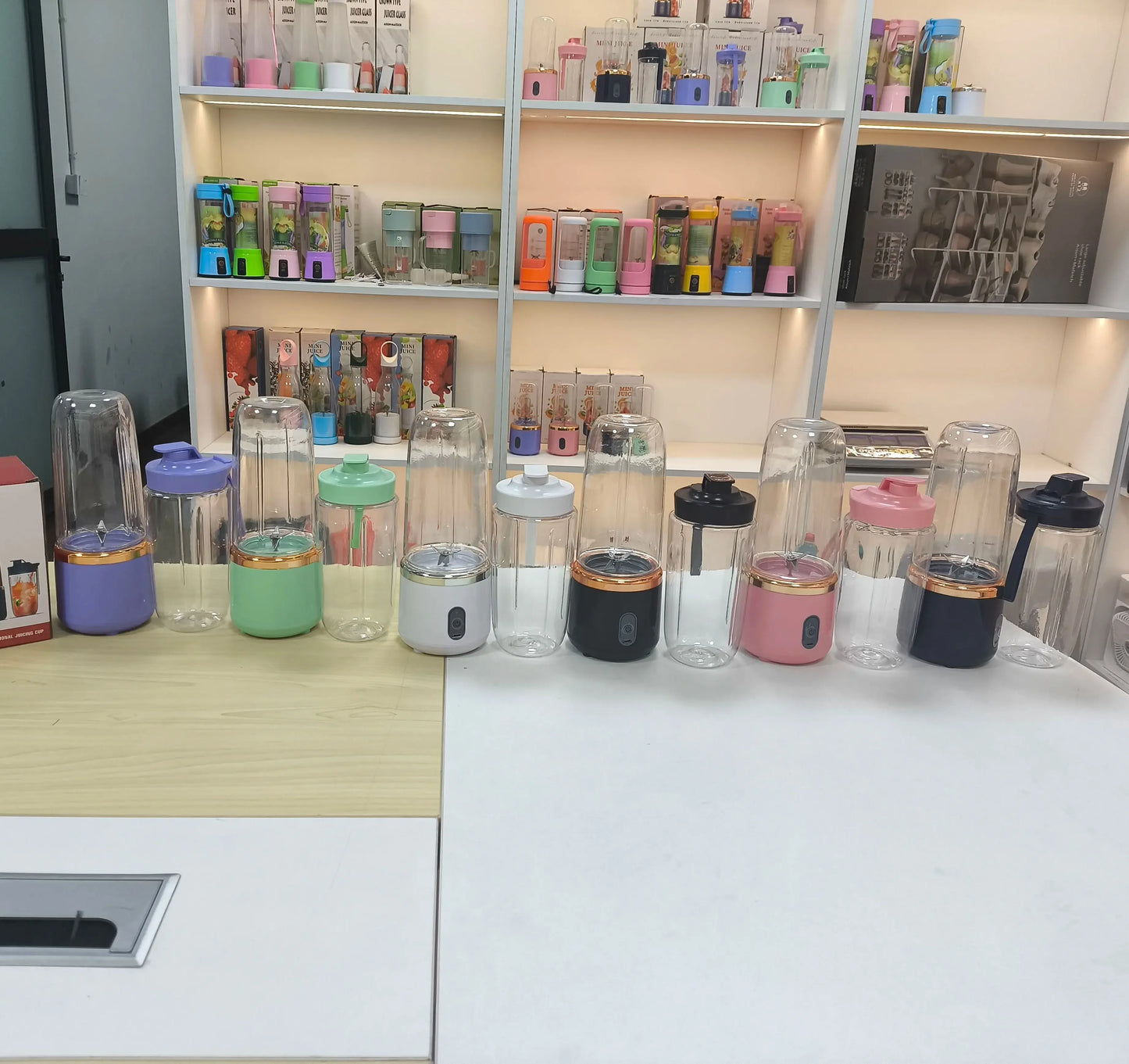 🥤 Portable Blender – Blend Fresh Smoothies Anytime, Anywhere!