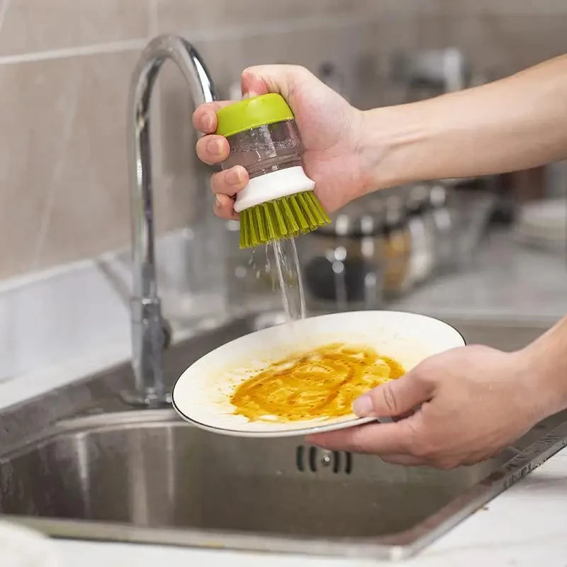 🧽 Soap Dispensing Dish Brush – Scrub Tough Grease with Less Effort