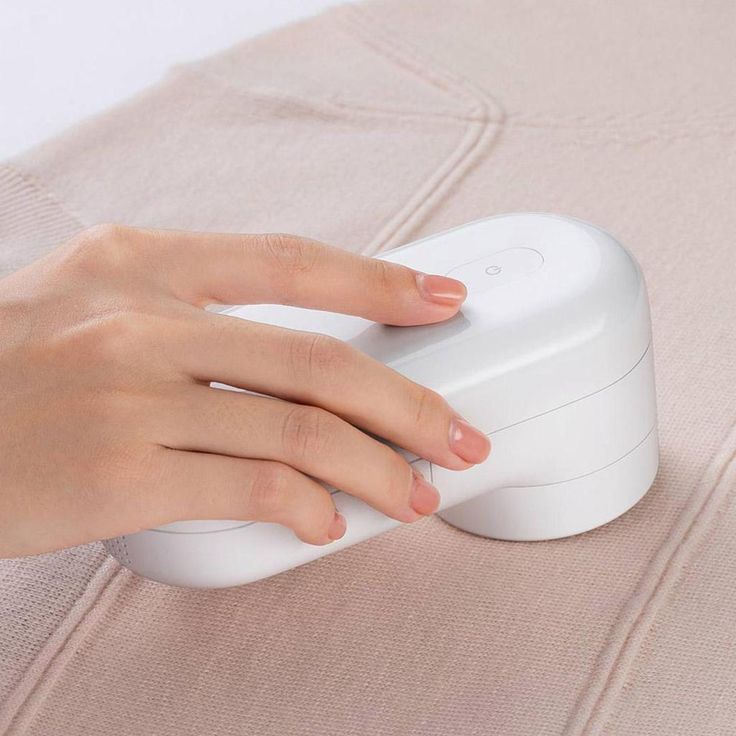 ✨ Electric Fabric Shaver – Make Your Clothes Look Brand New Again